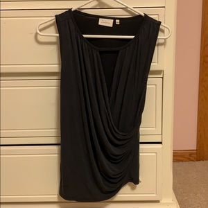 Grey wrap-around tank